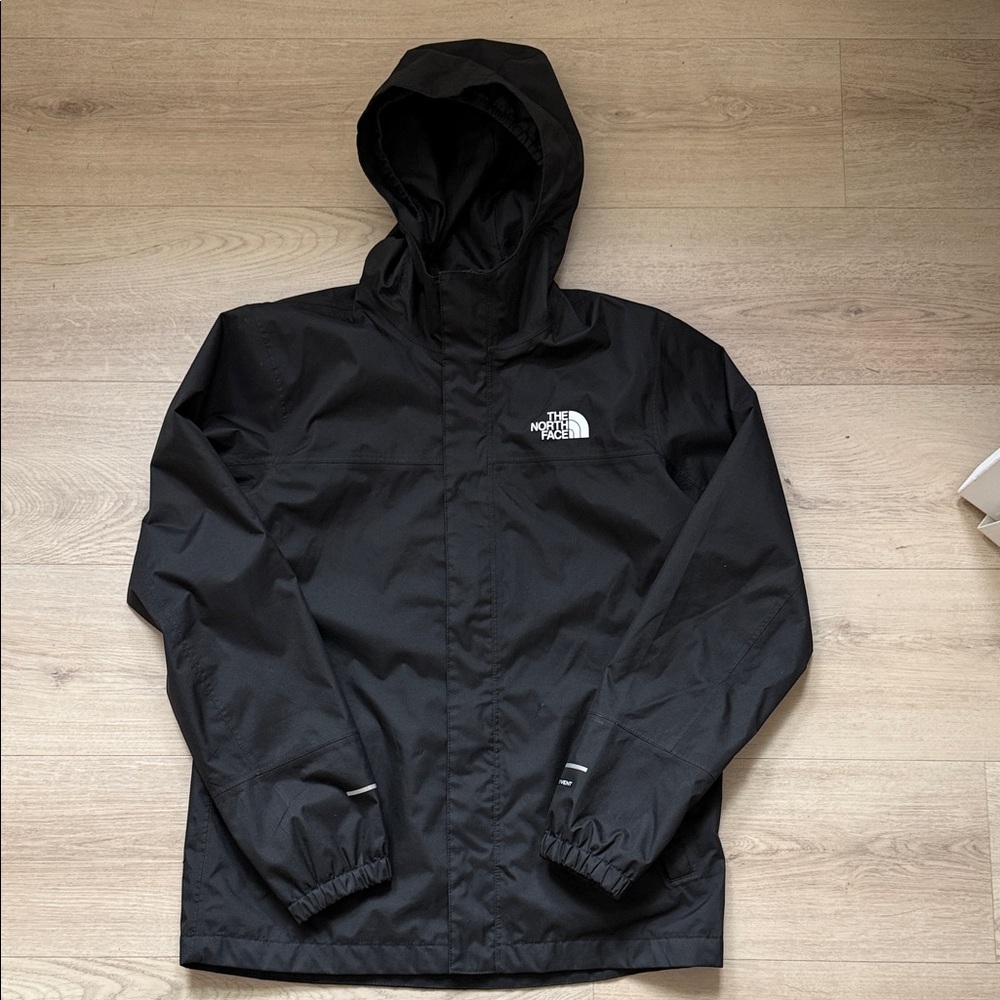 The North Face Kid’s Black Raincoat Size 14/16